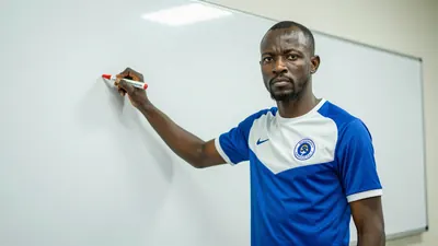 Mamelodi Sundowns FC coach Miguel Cardoso drops Monnapule Saleng bombshell, citing repeated absences and missed opportunities