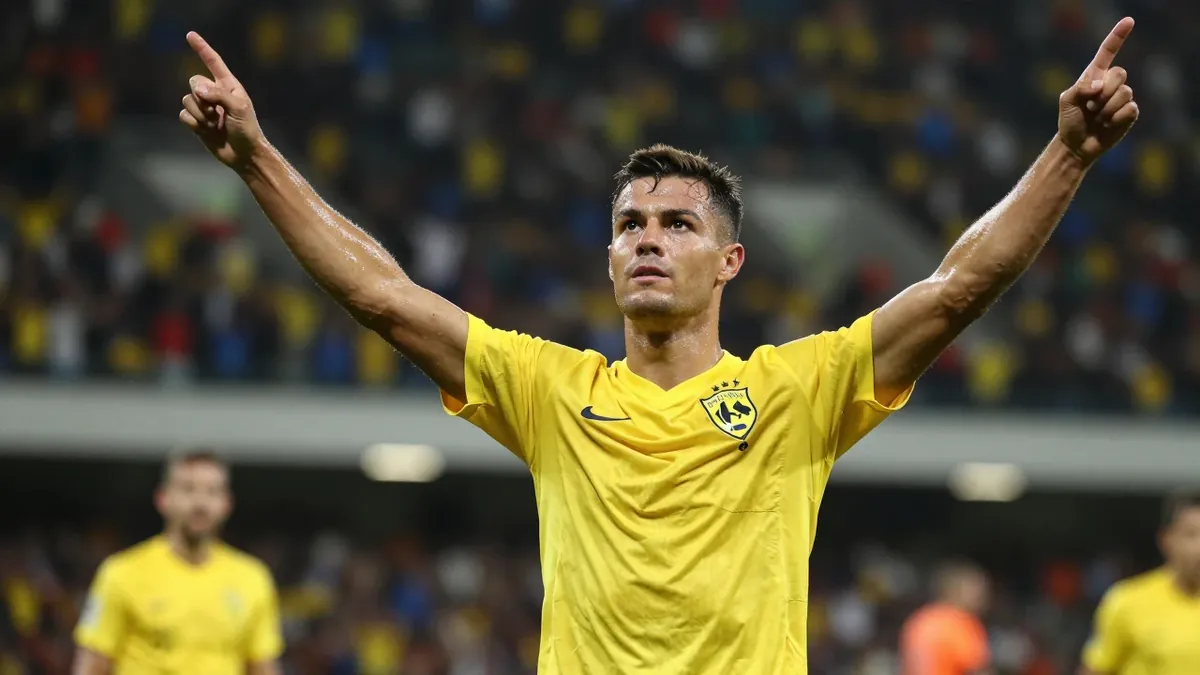 Mamelodi Sundowns FC are joint leaders after a 5-2 victory, with Brayan Leon netting a double to help the team reach 10...