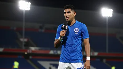 Mamelodi Sundowns FC midfielder Marcelo Allende confirms his stay at the club, hints at final season