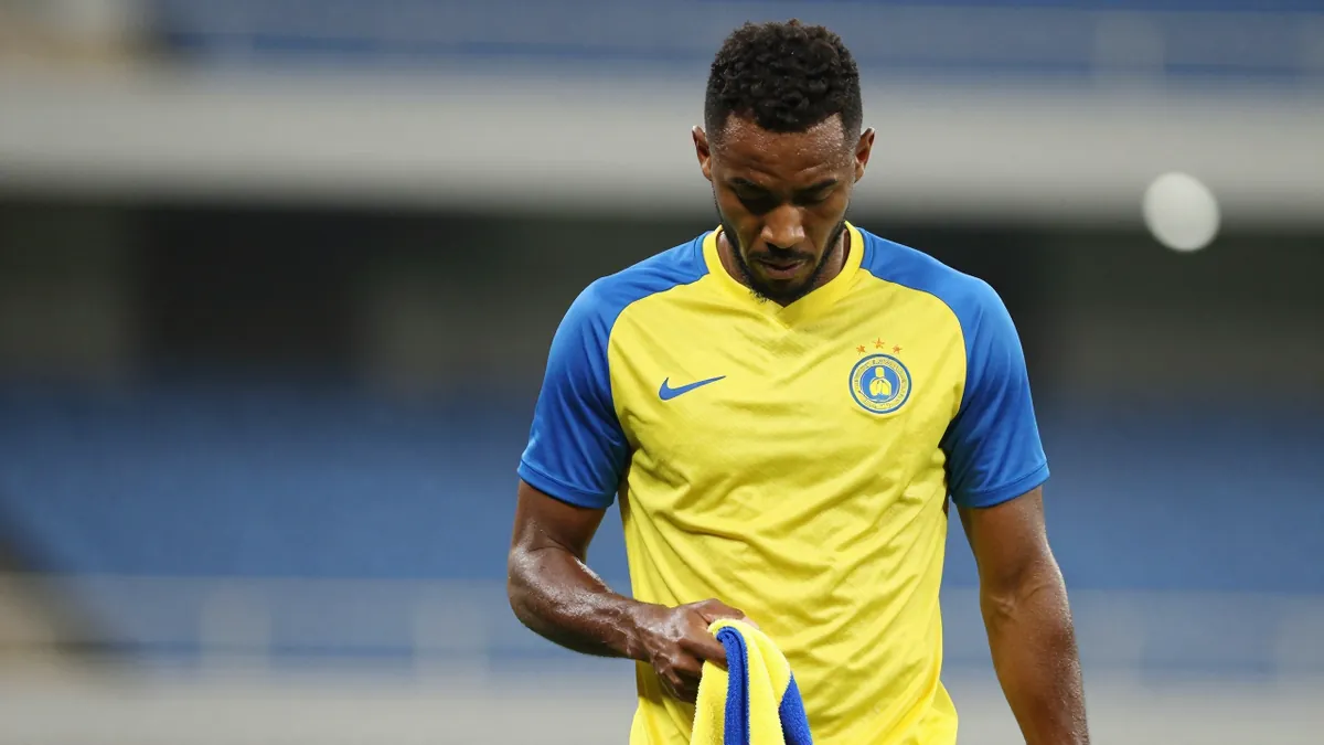 Mamelodi Sundowns have made the decision to turn Katlego ‘Tsiki’ Ntsabeleng's loan move from FC Dallas into a permanent...