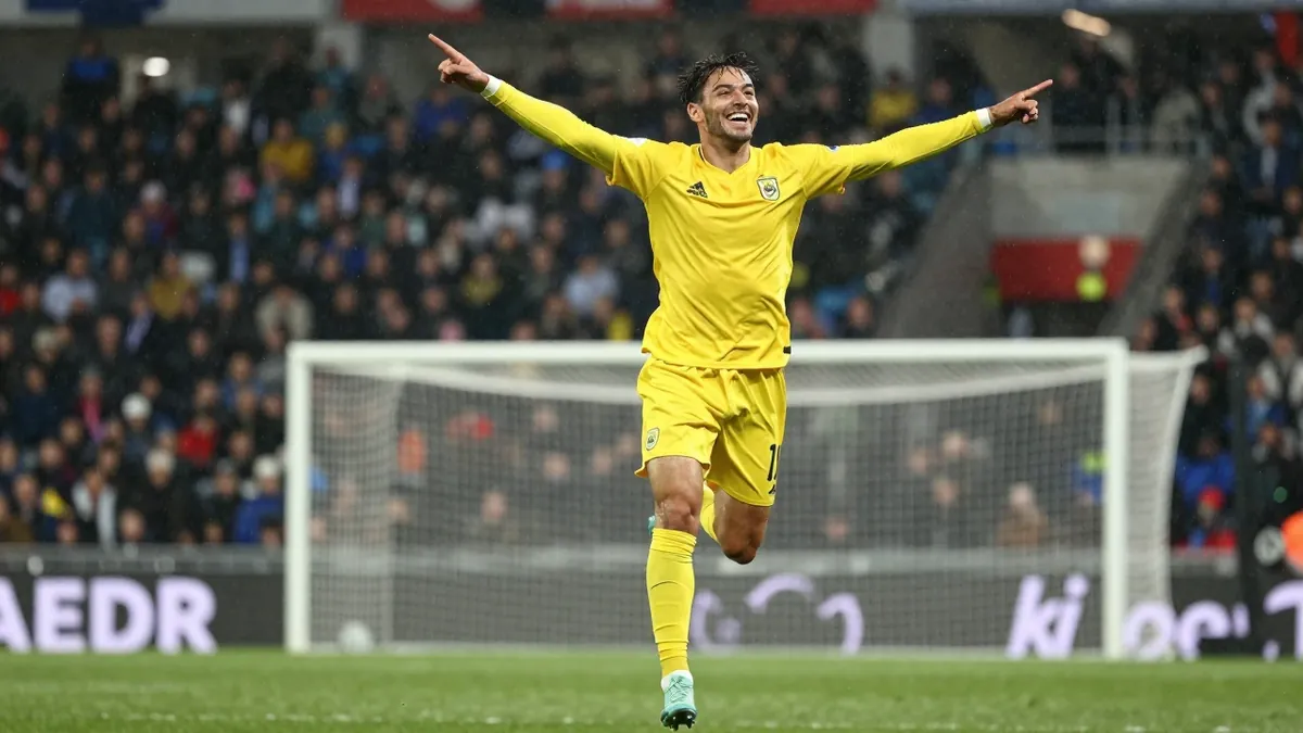 Nuno Santos scored both goals as Mamelodi Sundowns beat Al Ahli Jeddah 2-1 to claim the FIFA African-Asian-Pacific Cup...