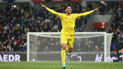 Nuno Santos scored both goals as Mamelodi Sundowns beat Al Ahli Jeddah 2-1 to claim the FIFA African-Asian-Pacific Cup...