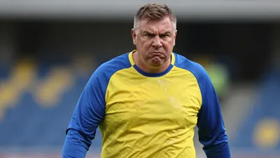 Kaizer Chiefs boss Fernando Da Cruz expresses frustration over fixture congestion ahead of the Mamelodi Sundowns FC...